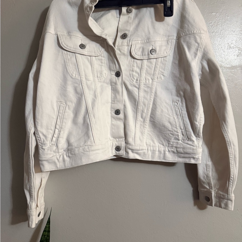 Old Navy Women's Cream Jean Jacket